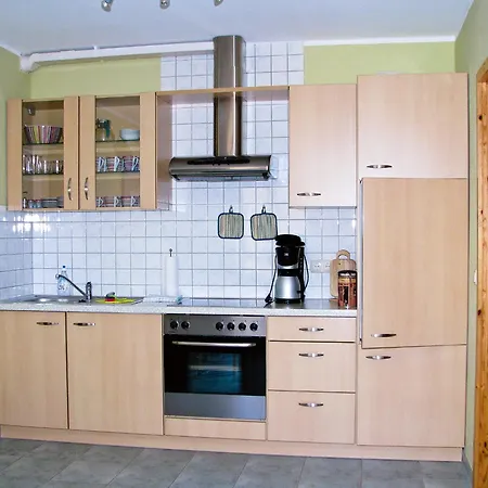 Huetigendachs, Fw 7 Appartement Zingst